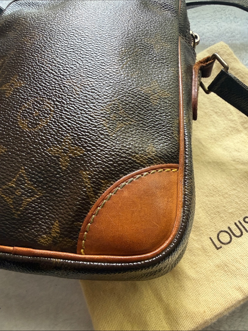 Louis Vuitton Shoulder Bag Danube Brown Monogram - Picture 11 of 16